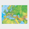 Colorful political map of Europe with country borders and labels in Japanese.